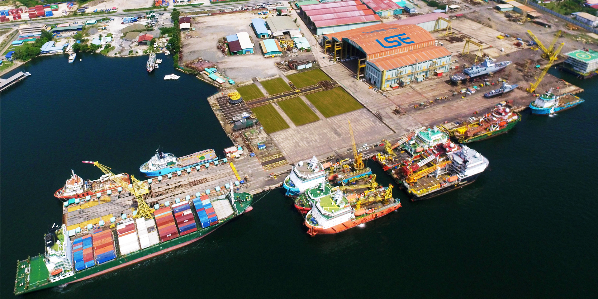 www.labuanshipyard.com – Pride Passion Commitment